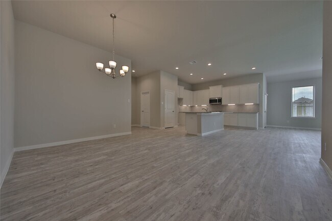 Building Photo - 4814 Vergano Villa Dr