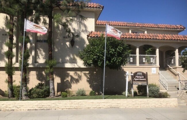 Building Photo - Marquis Apartments