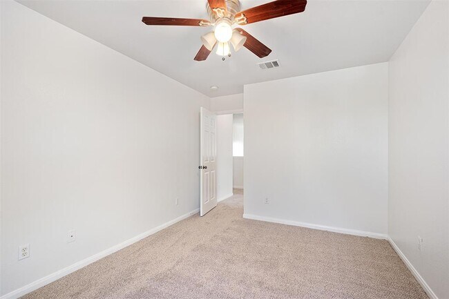 Building Photo - 4101 Bandice Ln