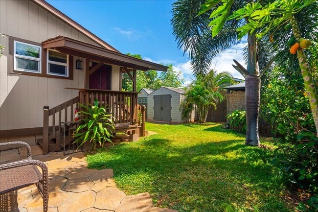 Building Photo - Remodeled Studio in North Kihei | Furnished & Pet-Friendly