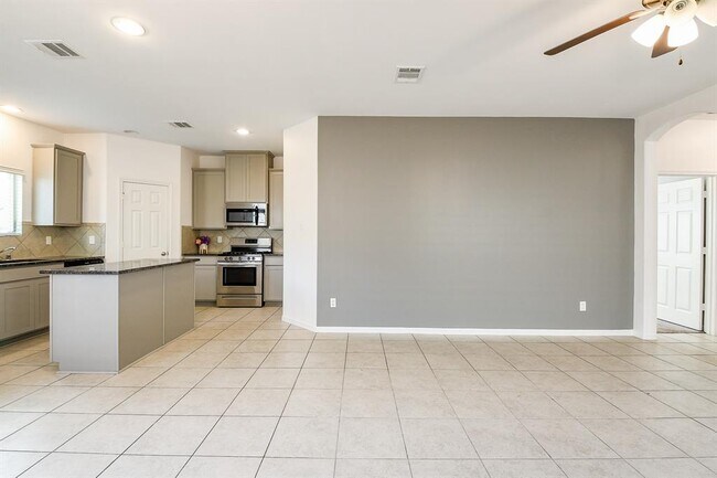 Building Photo - 6421 Innsbruck Meadows Ln