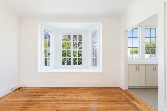 Building Photo - 3017 22nd St