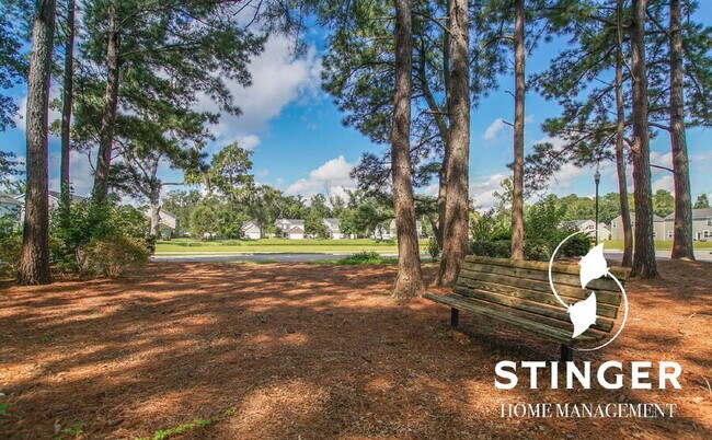 Building Photo - 44 Saluda Way