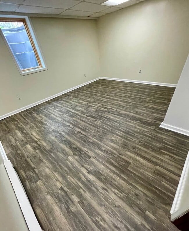 Building Photo - 4917 Artcrest Dr