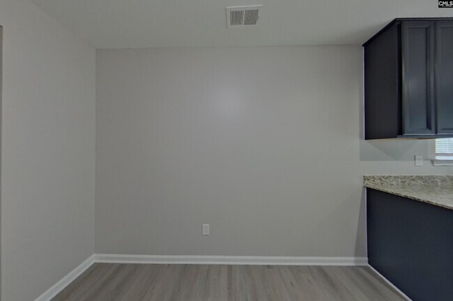Building Photo - 344 Longfellows Ln