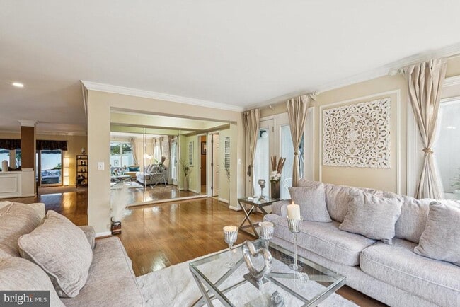 Building Photo - 47660 Pennrun Way