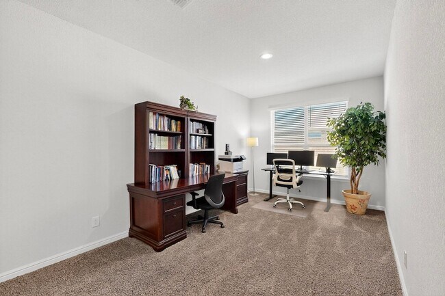 Building Photo - 1213 Pacifica Trail