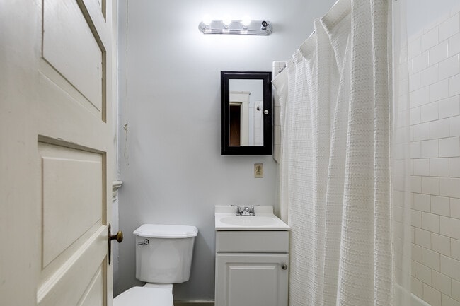 En Suite Bath in Bedroom Three - 1809 Park Ave