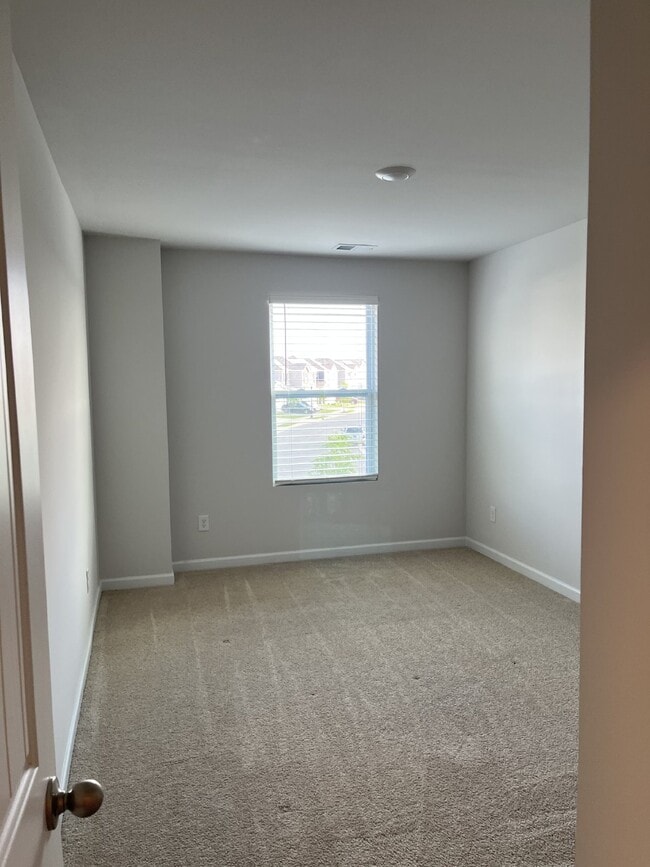 Building Photo - 7213 Carrie Ct