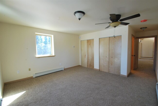 Building Photo - 1738 Alaska Way