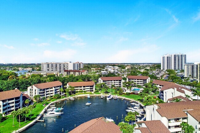 Building Photo - 1100 Marine Way W