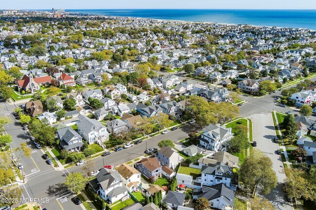 Building Photo - 425 Washington Ave