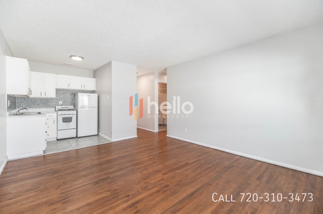 Building Photo - 1400 N Moline St