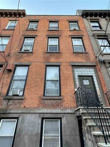 Building Photo - 108 Park Ave