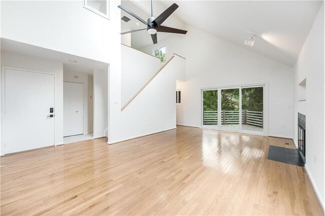 Building Photo - 11916 Moss Point Ln