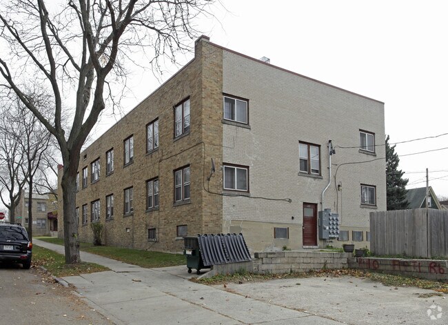 455 N 39th St - 454 N 39th St