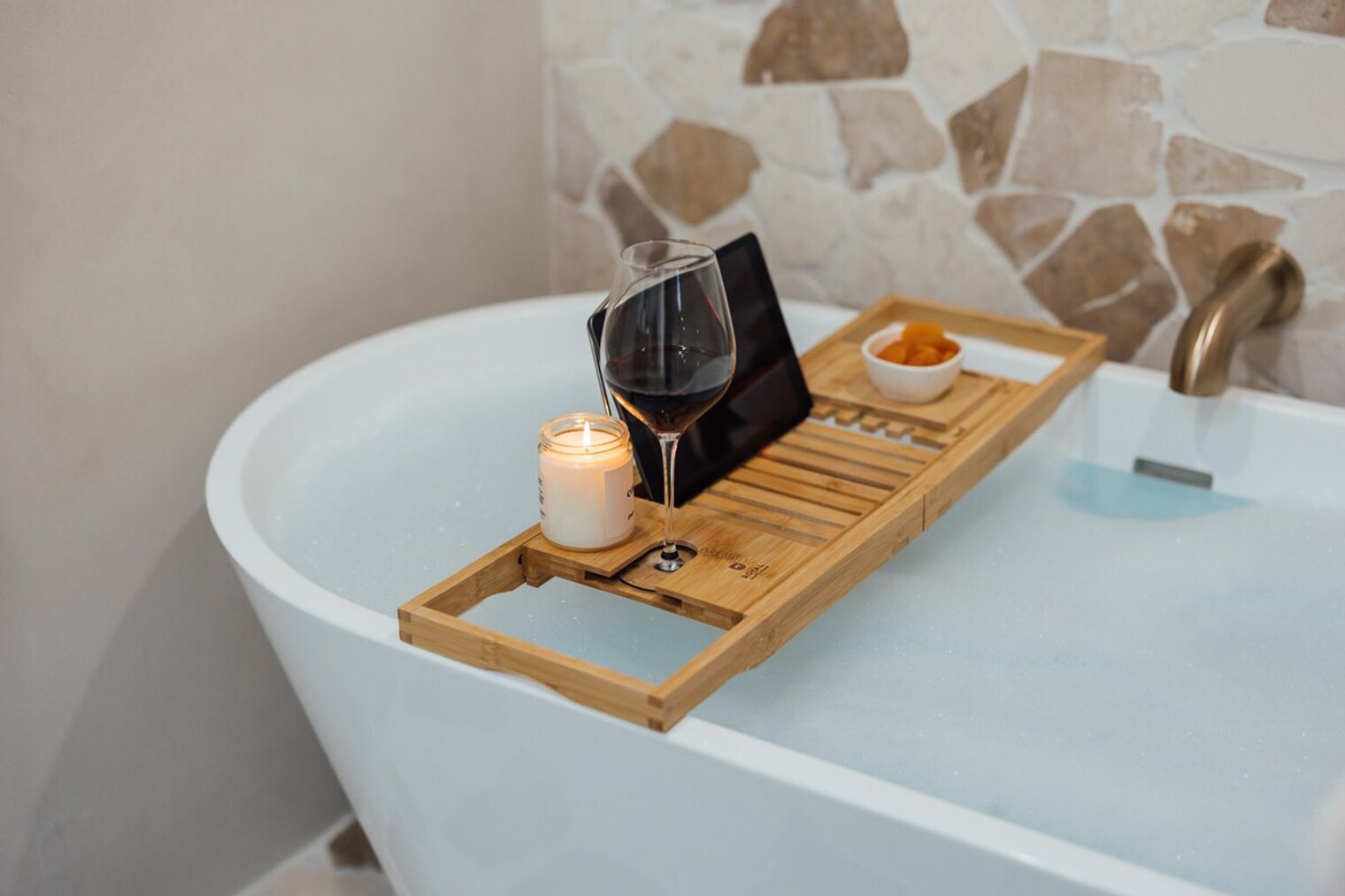 Building Photo - 4883 Hillside Dr