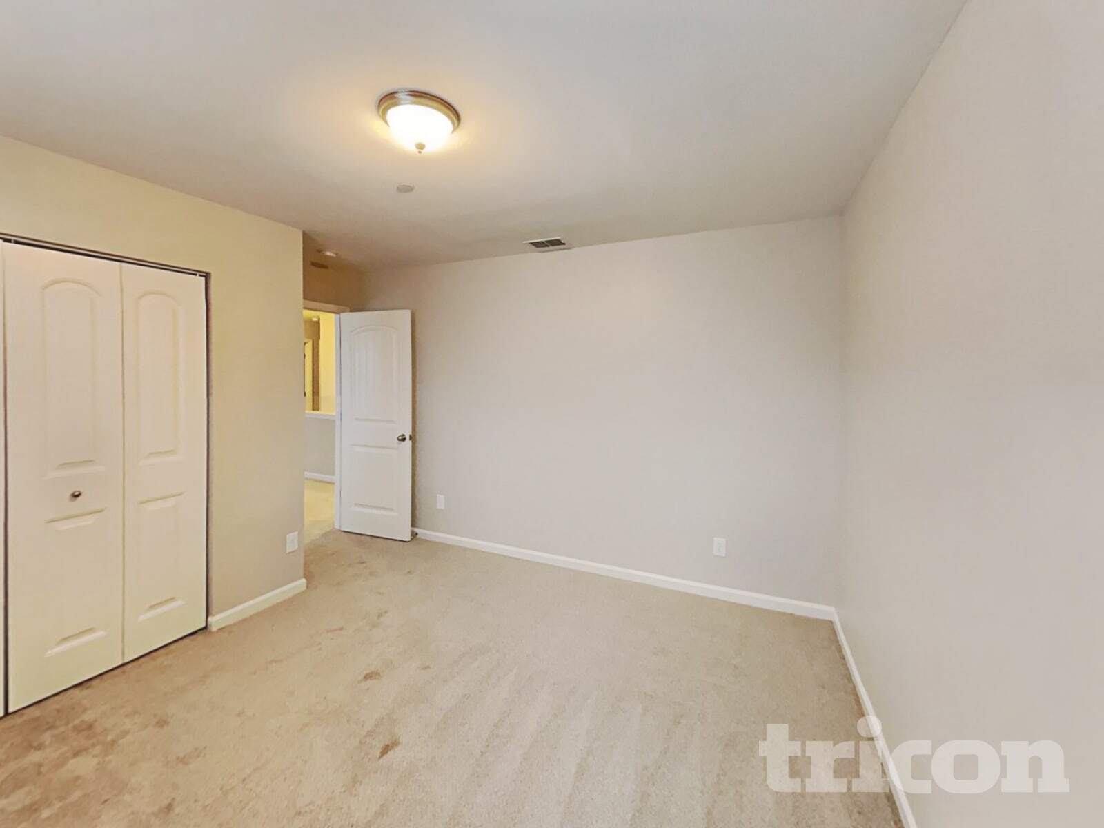 Building Photo - 1348 Creekside Dr
