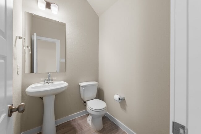Building Photo - 21635 Coral Mist Dr