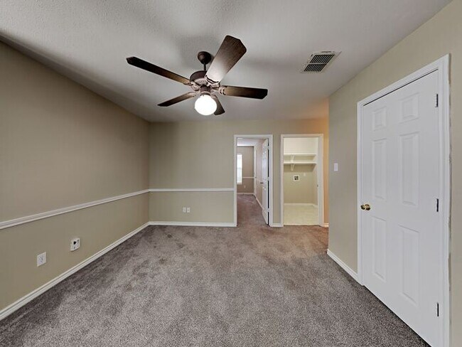 Building Photo - *No Application Fee*