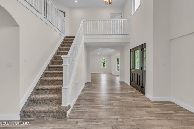Building Photo - 352 Leesville Rd