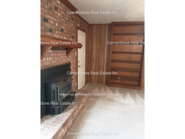 Building Photo - 6831 Buttermere Dr