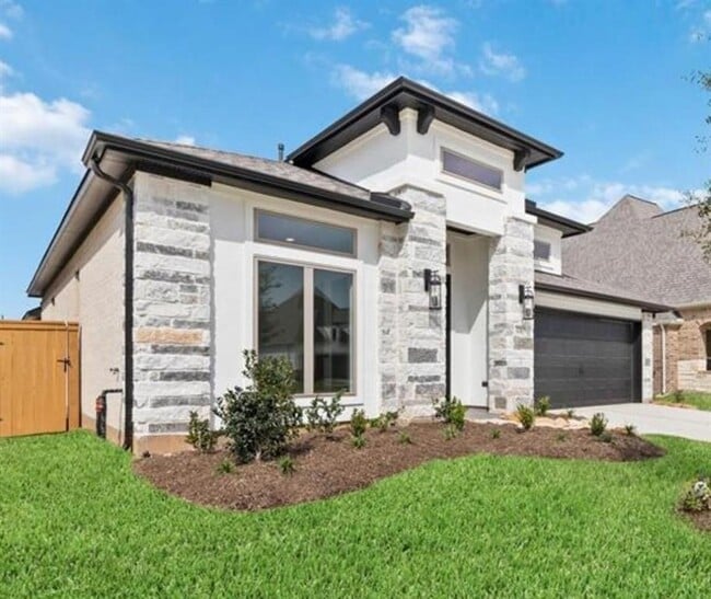 Building Photo - 624 Cape Capri Dr