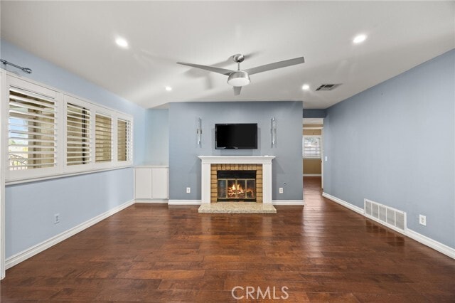 Building Photo - 1185 Bridgeport Rd