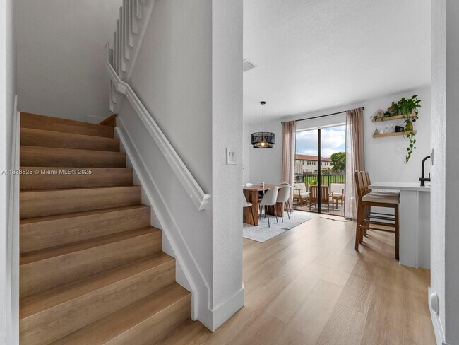 Building Photo - 4243 SW 164th Path