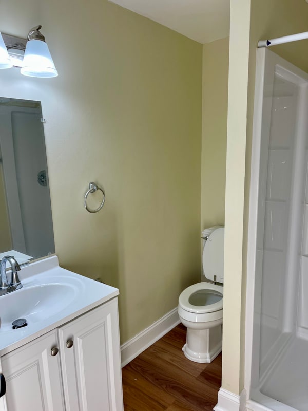 Building Photo - 919 Gray St