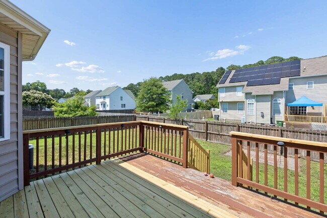 Building Photo - 8183 Gentil Ct