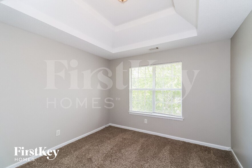 Building Photo - 3626 Lower Creek Dr