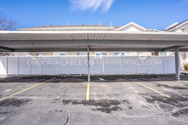 Building Photo - 1381 E 1370 S