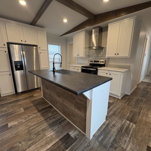 Building Photo - 265 Sycamore Loop