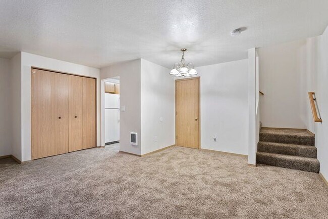 Primary Photo - Now Leasing at Jonathan’s Place – Modern C...