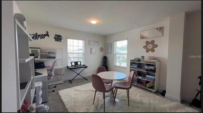 Building Photo - 5058 Down Ct