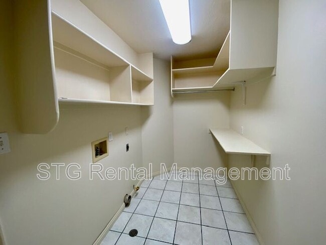 Building Photo - 3668 S 1470 W