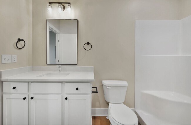 Building Photo - 357 Turnpike Rd