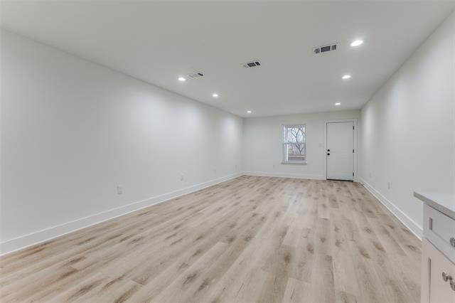 Building Photo - 5518 Loving Dr