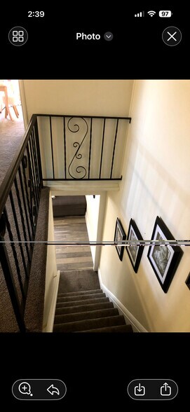 Building Photo - 52 Marlborough Ave