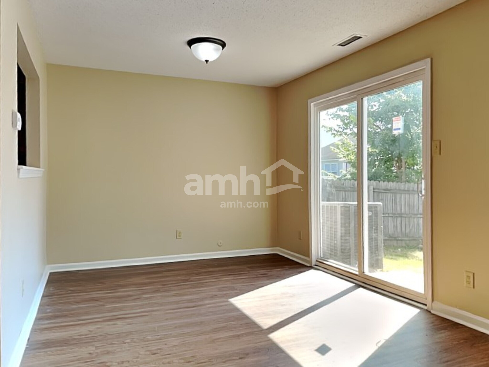 Building Photo - 5969 Claymont Blvd