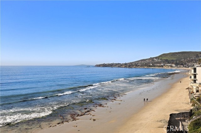 Building Photo - 1045 Gaviota Dr
