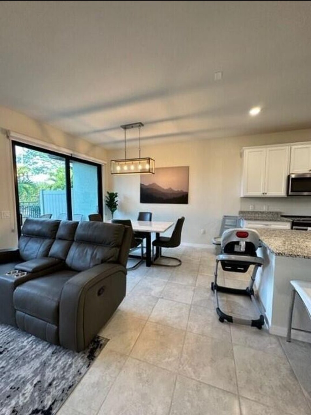 Building Photo - 4460 San Fratello Cir