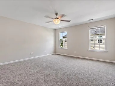 Building Photo - 8127 Creekside Village Dr