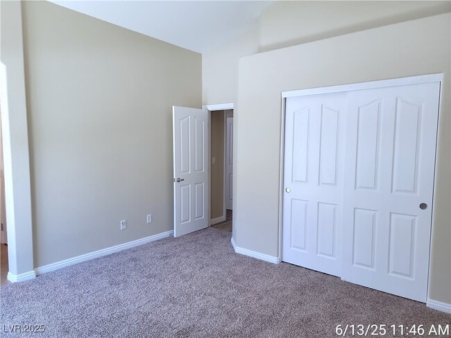 Building Photo - 2327 Koho Dr
