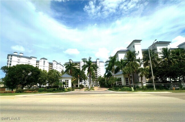 Building Photo - 400 Flagship Dr