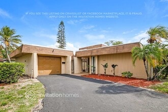 Building Photo - 4903 Banyan Ln