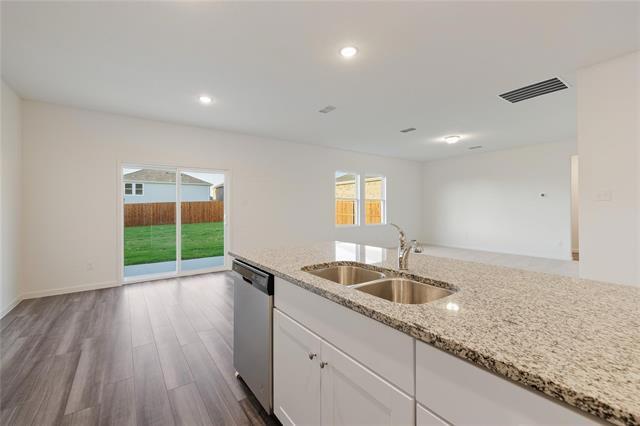 Building Photo - 708 Bois D'Arc Ln