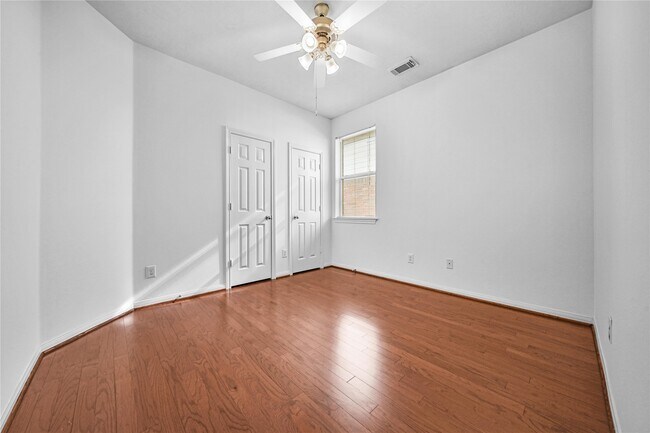 Building Photo - 11 Griffin Hill Ct