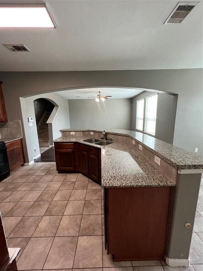 Building Photo - 23623 Plantation Pines Ln